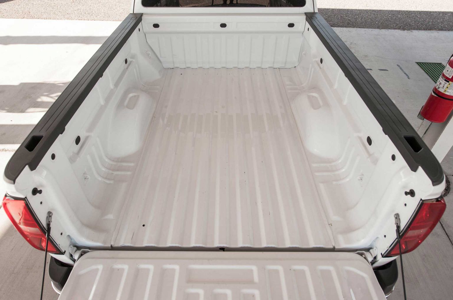 How Much Does A Spray In Bedliner Cost ? RatedRadarDetector